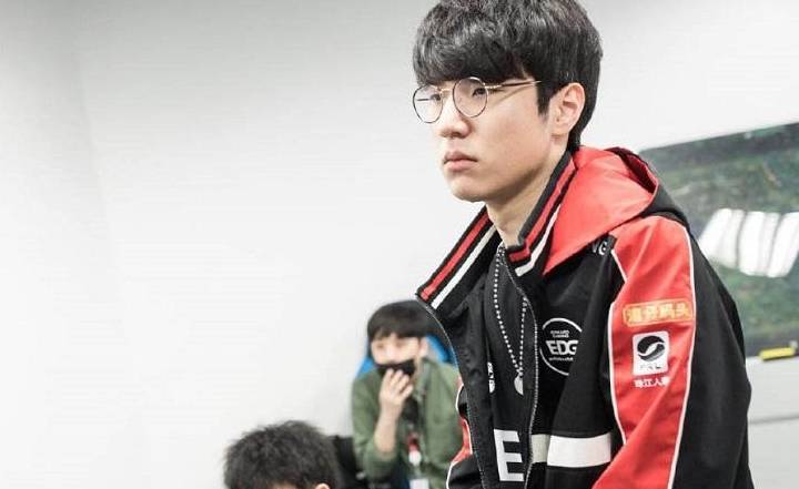 曾凡博在完 曾凡博在完